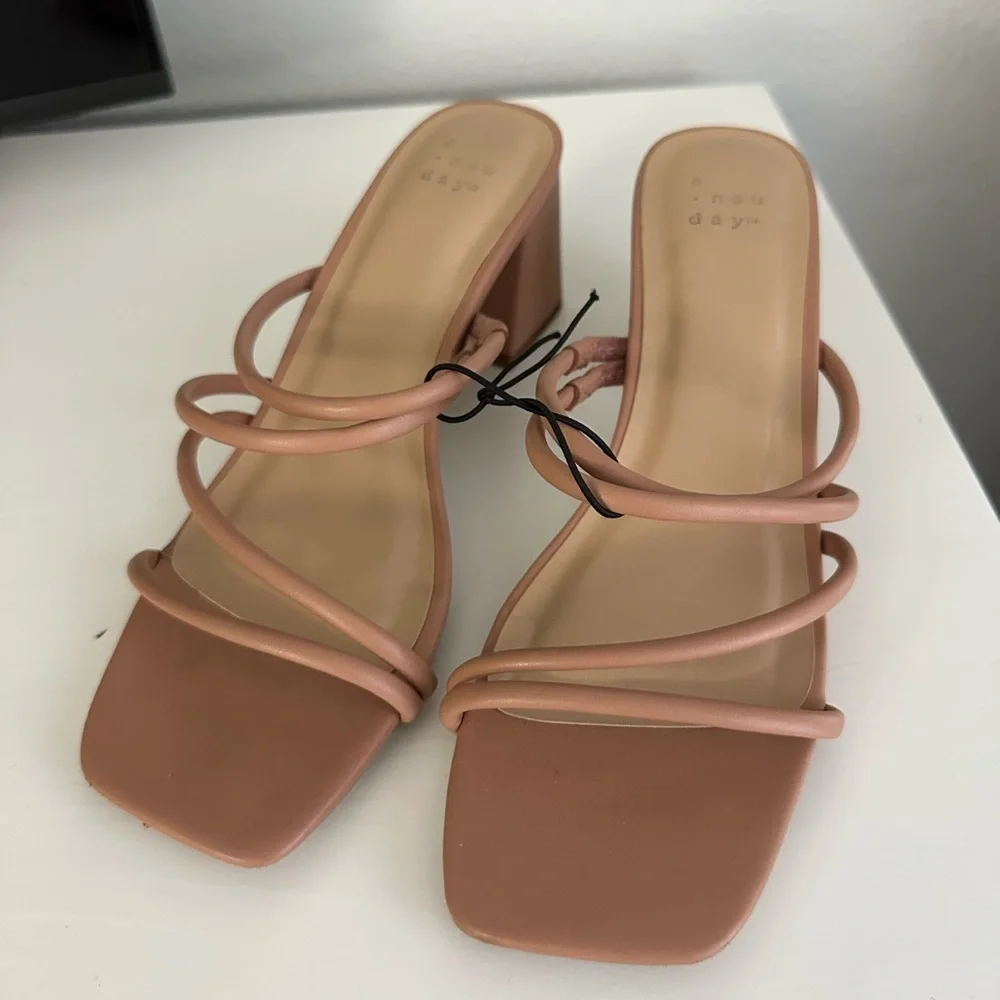 A New Day Women’s Blakely Mule Heels in Nude Size 8 - Picture 2 of 9